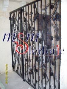 018 DEKORATİF BALKON KAPILARI