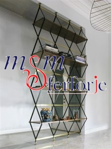 021 FERFORJE DEKORATİF RAF DOLAP